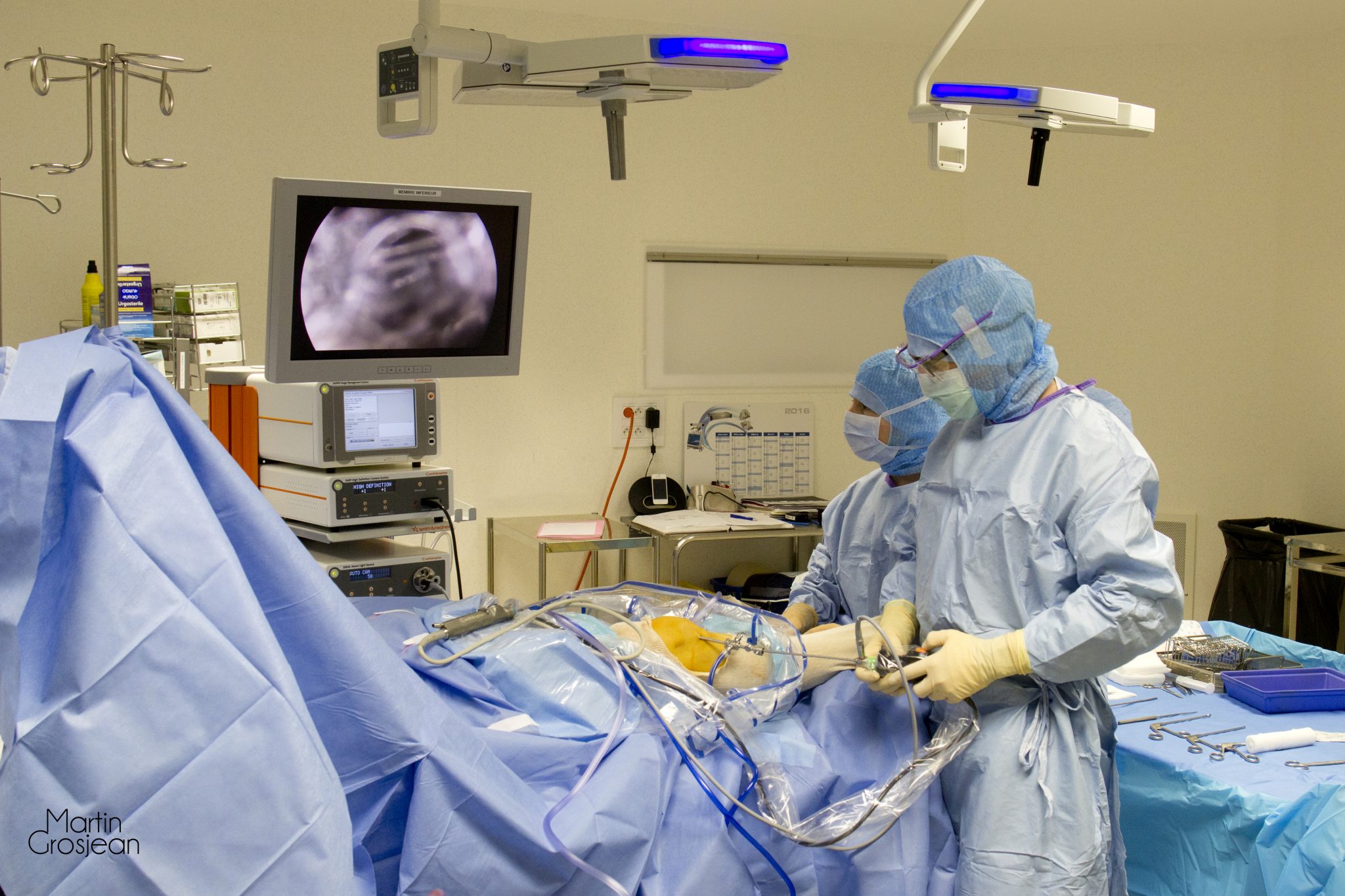 Photo-reportage pour le Dr Christophe Garin.
Orthopédiste.
Arnas 2016