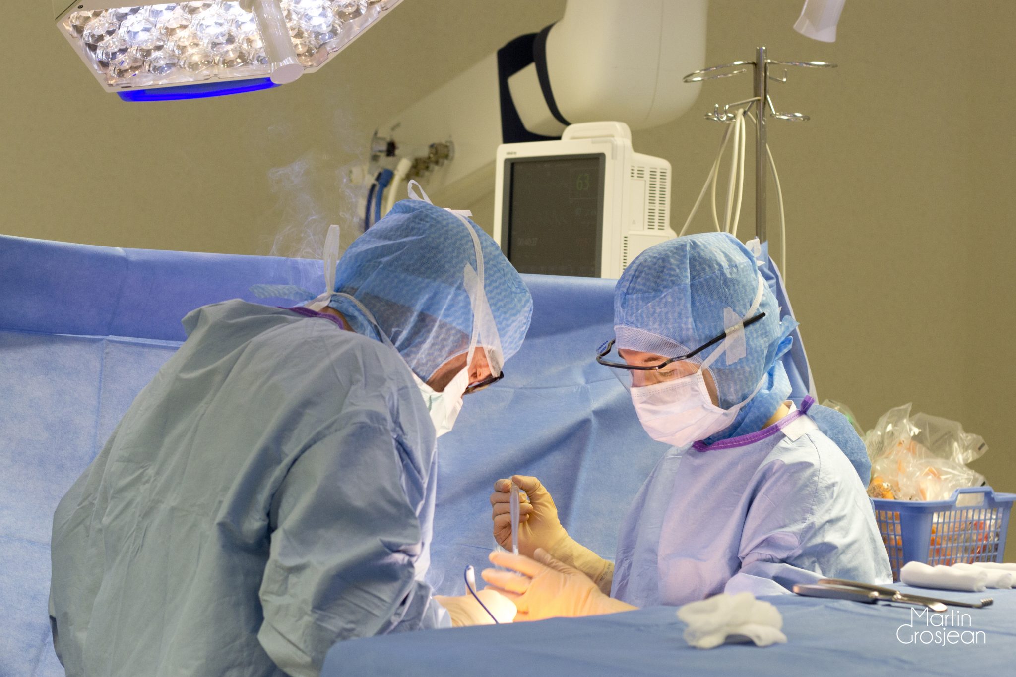 Photo-reportage pour le Dr Christophe Garin.
Orthopédiste.
Arnas 2016